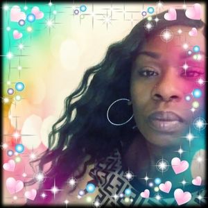 Meet your Posher, Evelyn